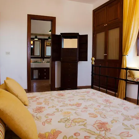 Villa Macher